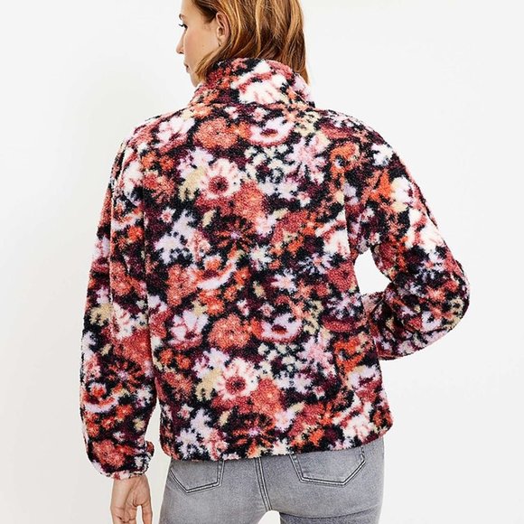 LOFT Floral Sherpa Snap Collar Top in Pink Champagne - Picture 2 of 3